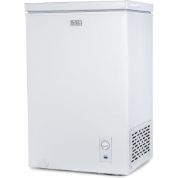 BLACK+DECKER 2.0 Cu. Ft. Compact Chest Freezer, Deep Freezer Holds Up To 70 Lbs. of Frozen Food, Removable Storage Basket, Manual Defrost, White
