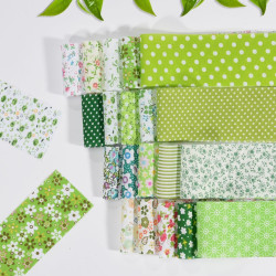 40pcs 100% Cotton Quilting Fabric,Vintage Floral Fat Quarter,6.5×50cm,Handmade,Spring Retro Floral Printed Fabric Bundles,Pre-Cut Quilting Fabrics Squares Sheets,Sewing,Patchwork & DIY Crafts(Green02)